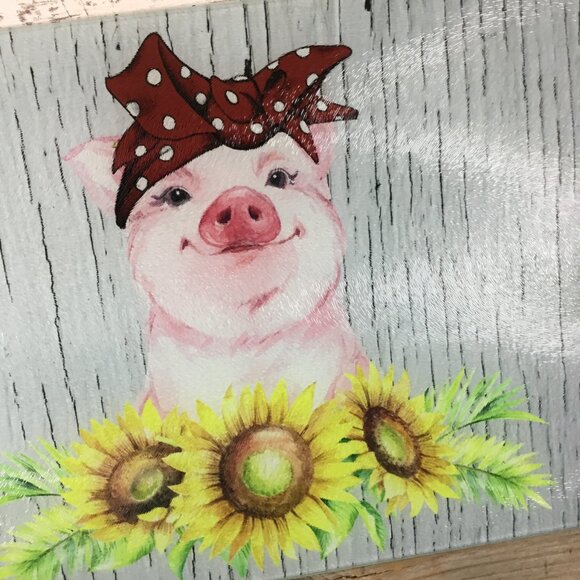 OOPS - Sunflowers Bandana Pig Glass Cutting Board - Picture 2 of 9